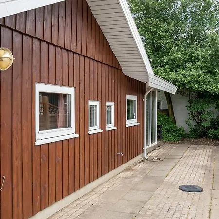 بيت للعطل Stunning In Bjert With 2 Bedrooms And Wifi 2 *